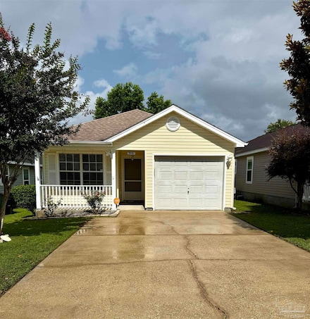 3081 Flintlock Dr, Pensacola, FL 32526