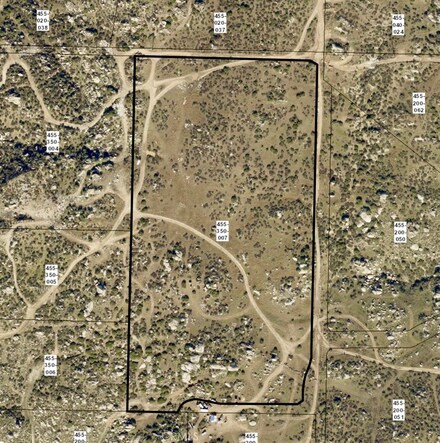 7 Minton Rd, Homeland, CA 92548