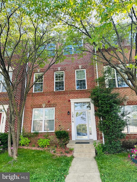 12916 Town Commons Dr, Germantown, MD 20874
