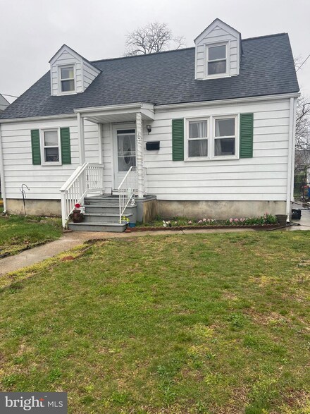 101 6th St, Brooklawn, NJ 08030