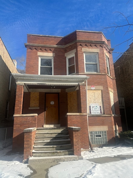 7425 S Harvard Ave, Chicago, IL 60621