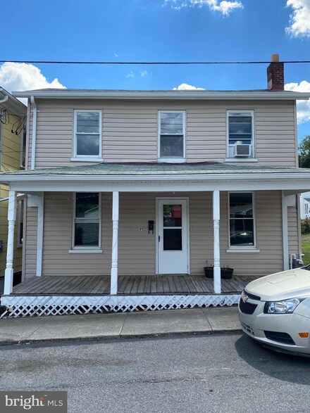 91 A St, Keyser, WV 26726