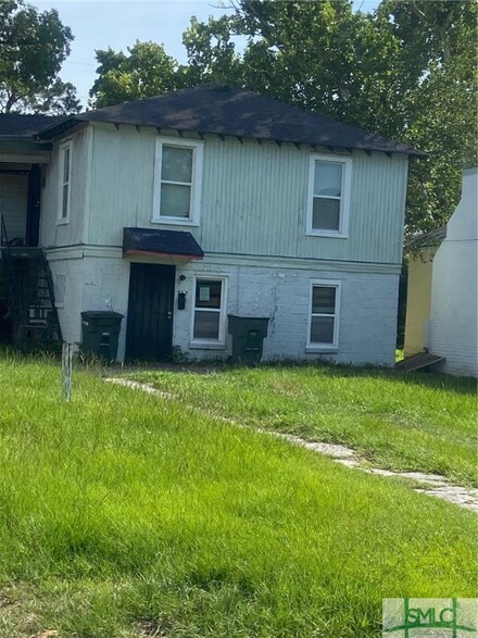 732 E 38th St, Savannah, GA 31401