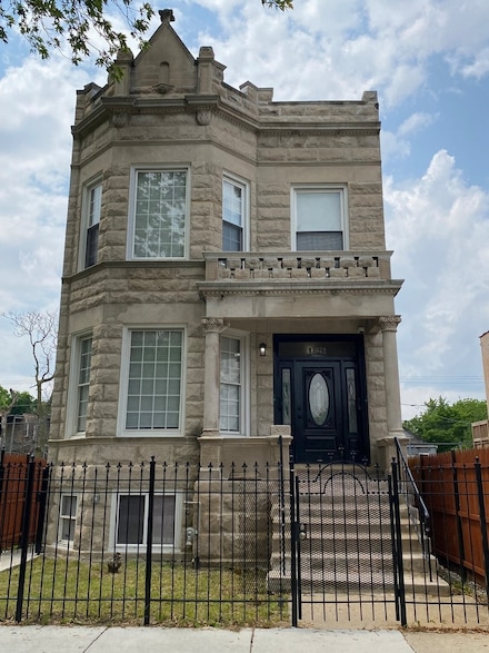 1826 S Drake Ave, Chicago, IL 60623