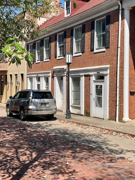 214 Stanley Reed Court St, Maysville, KY 41056