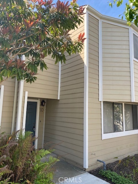 10 Latitude Ct Unit 22, Newport Beach, CA 92663