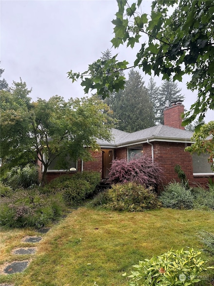 2000 NE 113th St, Seattle, WA 98125