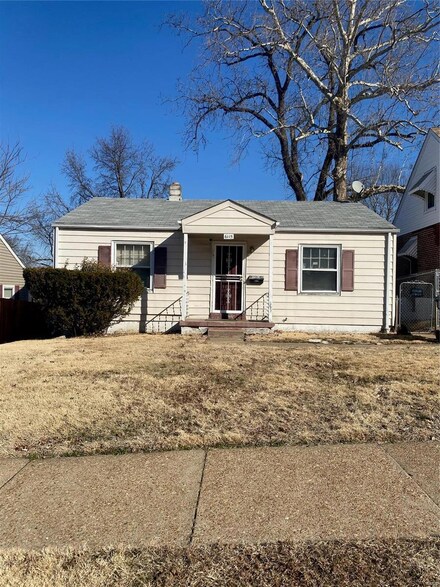 6115 Emma Ave, Saint Louis, MO 63136