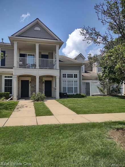 14106 Addington Dr, Commerce Township, MI 48390