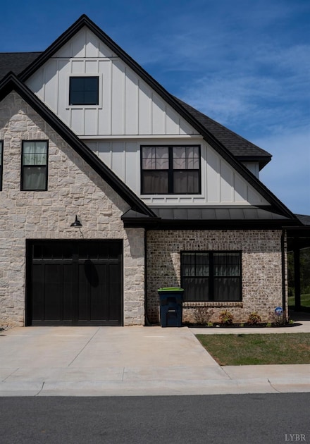 1022 N Westyn Loop, Forest, VA 24551