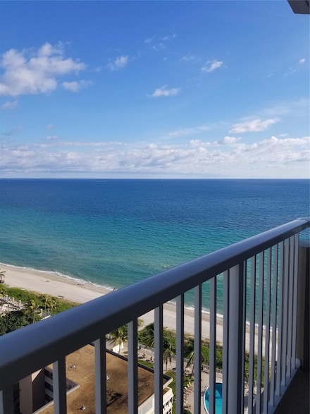 1950 S Ocean Dr Unit 19b, Hallandale Beach, FL 33009