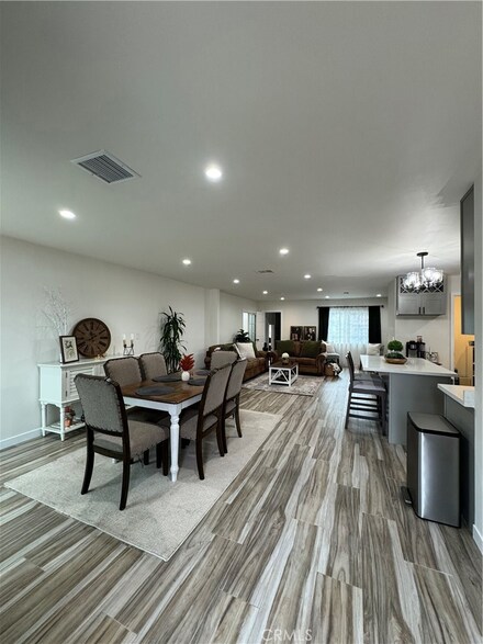 9326 Dorrington Ave, Arleta, CA 91331
