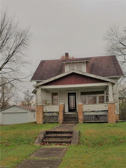 555 W Tennessee Ave, Sebring, OH 44672