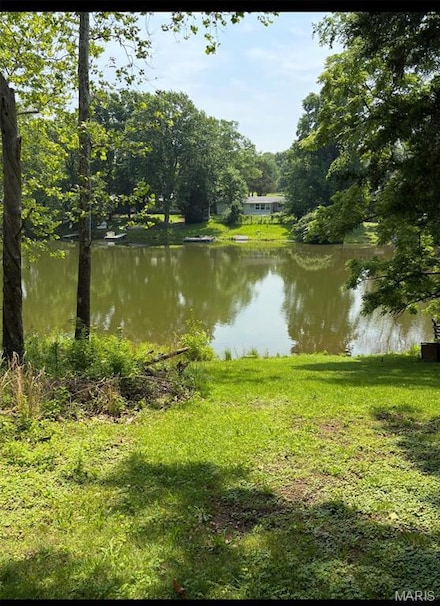 14276 W Sunrise Lake Dr, Valle Township, MO 63020