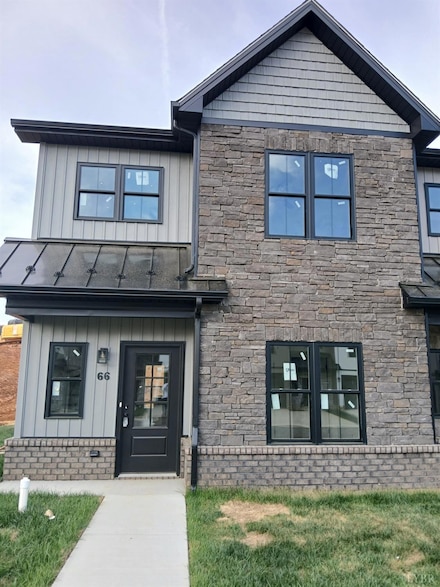 66 Luke Ct, Rustburg, VA 24588