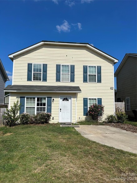 1058 Brianna Way, Charlotte, NC 28217