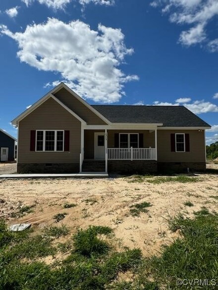 1313 Briarcliffe Dr, Colonial Heights, VA 23834