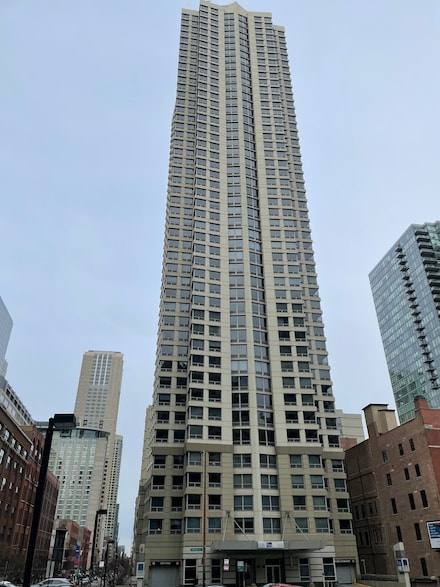 440 N Wabash Ave Unit 2004, Chicago, IL 60611