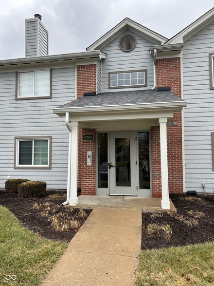 8120 Glenwillow Ln Unit 103, Indianapolis, IN 46278