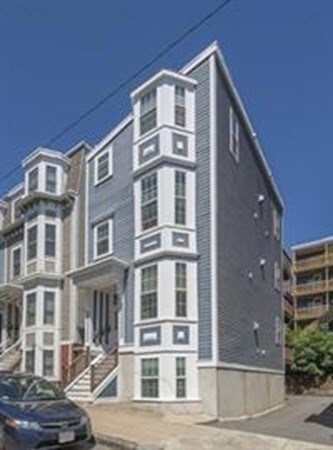 64 Gates St Unit 1, Boston, MA 02127