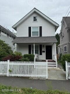 41 Sherwood Place, Greenwich, CT 06830
