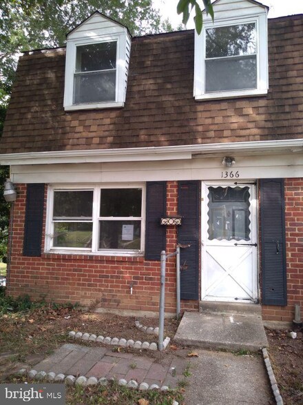 1366 Limit Ave, Idlewylde, MD 21239