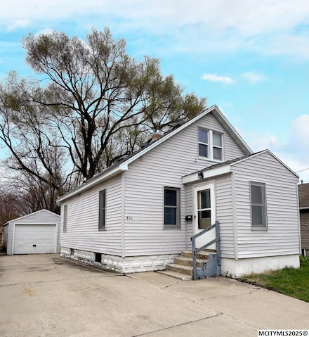 836 8th St SE, Mason City, IA 50401