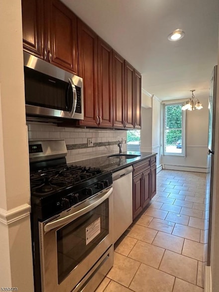17 River Rd Unit H, Nutley, NJ 07110