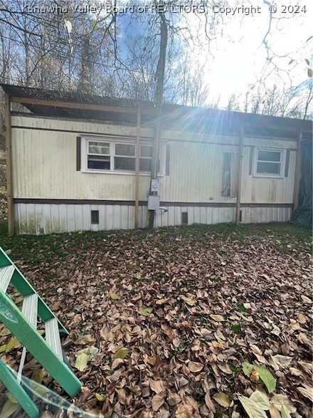 828 Jodie Rd, Swiss, WV 26690