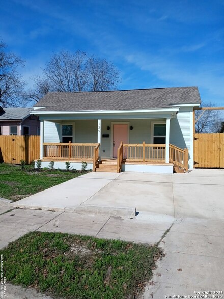 129 Cliff Ave, San Antonio, TX 78214
