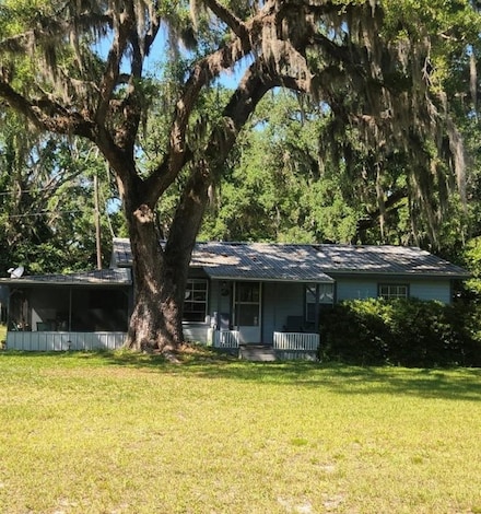 253 SE 122nd Ave, Old Town, FL 32680