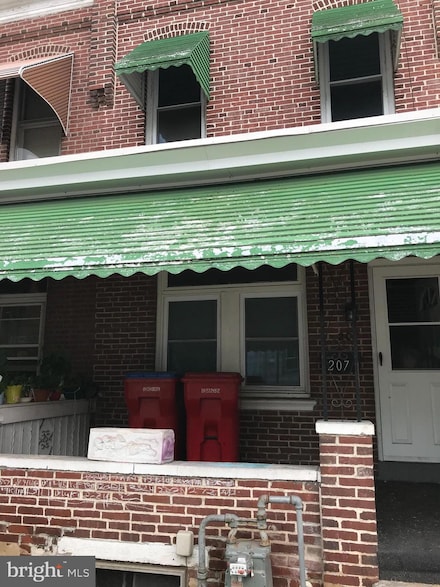 207 W Spruce St, Norristown, PA 19401