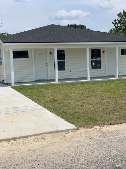 528 Live Oak Blvd, Baton Rouge, LA 70806