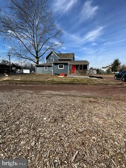 181 White Horse Pike, Clementon, NJ 08021