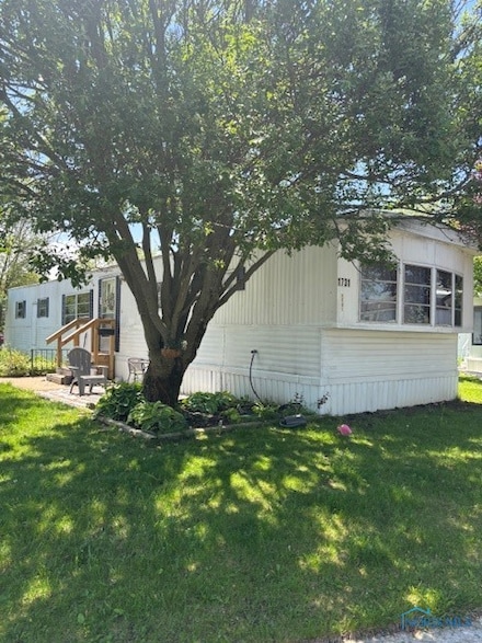 1731 Southshore Dr, Findlay, OH 45840