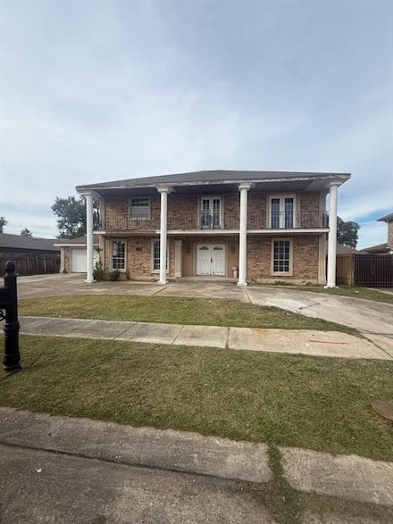 7151 Thornley Dr, New Orleans, LA 70126