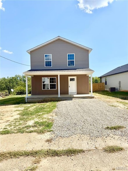 711 8th St, Park Hills, MO 63601