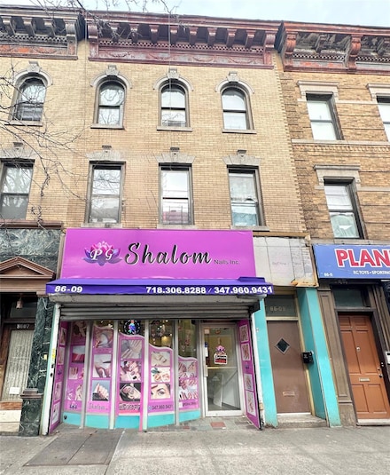 86-09 Jamaica Ave, Jamaica, NY 11421