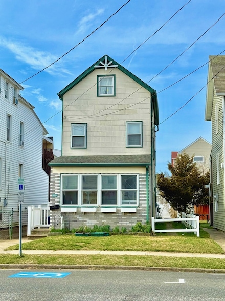 110 45th St, Sea Isle City, NJ 08243