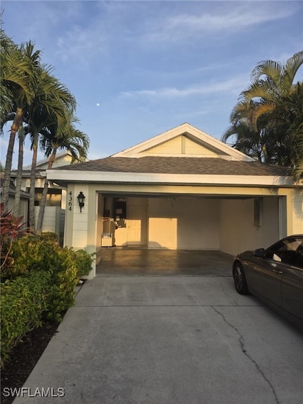4364 Avian Ave, Fort Myers, FL 33916