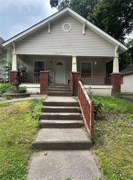 3823 Ruby Ave, Kansas City, KS 66106