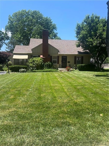 5324 Fairway Rd, Fairway, KS 66205