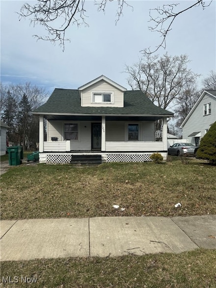 15809 Raymond St, Maple Heights, OH 44137
