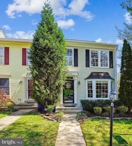 14520 Battery Ridge Ln, Centreville, VA 20120