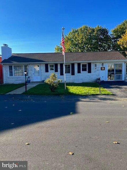 123 S 4th St, Mc Connellsburg, PA 17233
