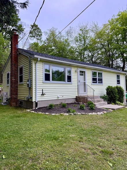 107 Peck Rd, Winsted, CT 06098