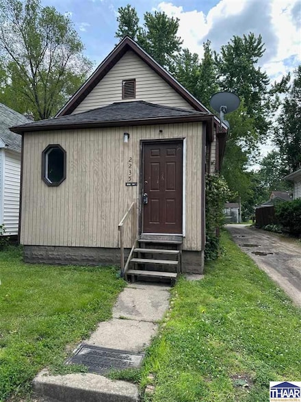2235 3rd Ave, Terre Haute, IN 47807