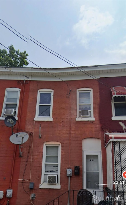 22 Chase St, Trenton, NJ 08638