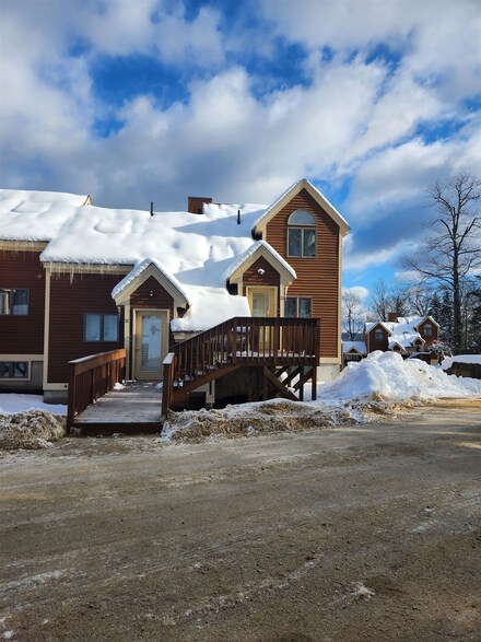 10 Onset Rd, Bennington, NH 03442