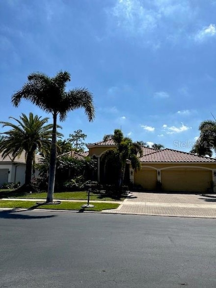 1815 Waldorf Dr, Royal Palm Beach, FL 33411